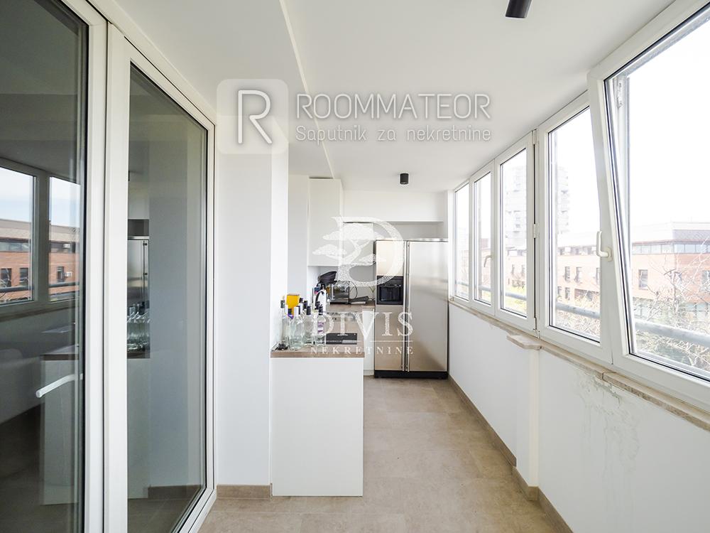 Slika 11 - Mije Kovačevića, Petosoban stan na prodaju, 300m2, 610.000€